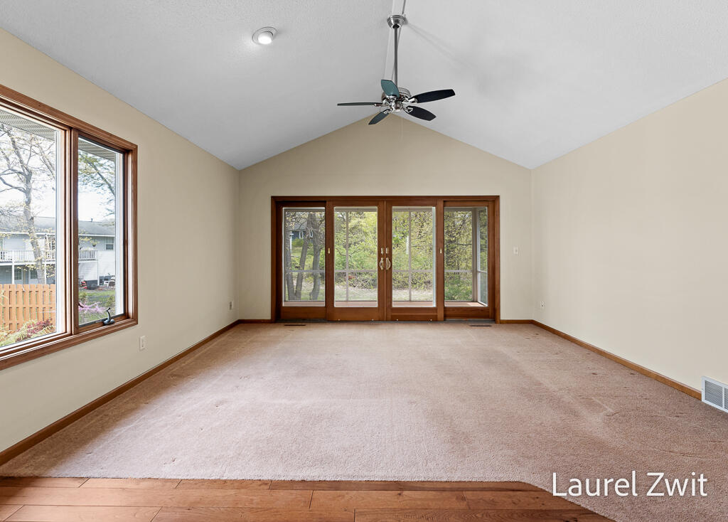 17020 Grandview Drive Spring Lake, MI 49456 - Photo 17 of 42 17020GrandviewDr-17LoRes