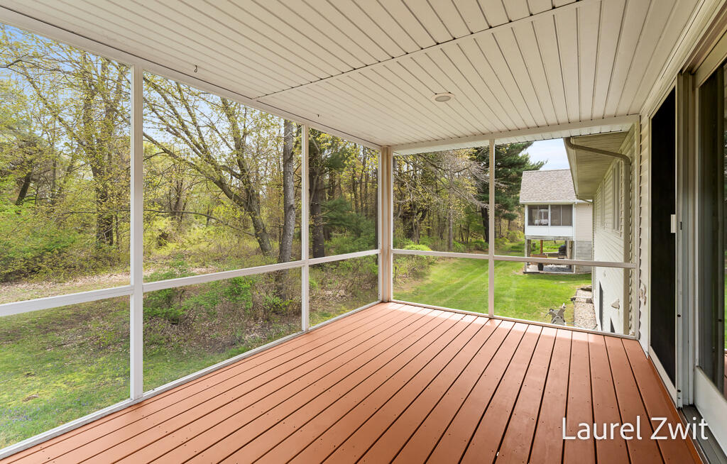 17020 Grandview Drive Spring Lake, MI 49456 - Photo 19 of 42 17020GrandviewDr-19LoRes