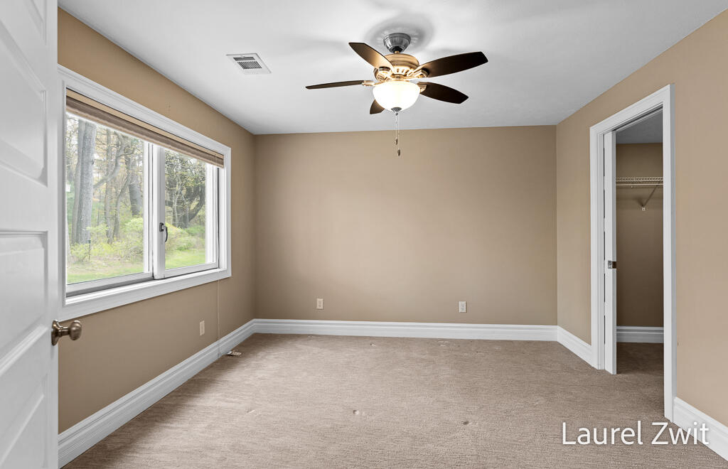 17020 Grandview Drive Spring Lake, MI 49456 - Photo 35 of 42 17020GrandviewDr-35LoRes
