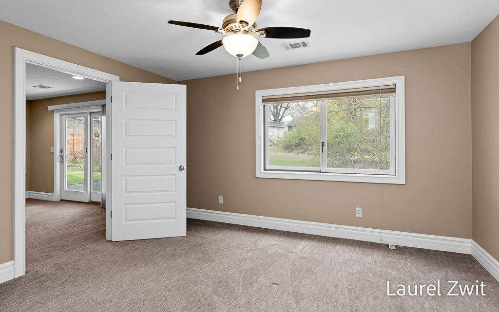 17020 Grandview Drive Spring Lake, MI 49456 - Photo 38 of 42 17020GrandviewDr-38LoRes