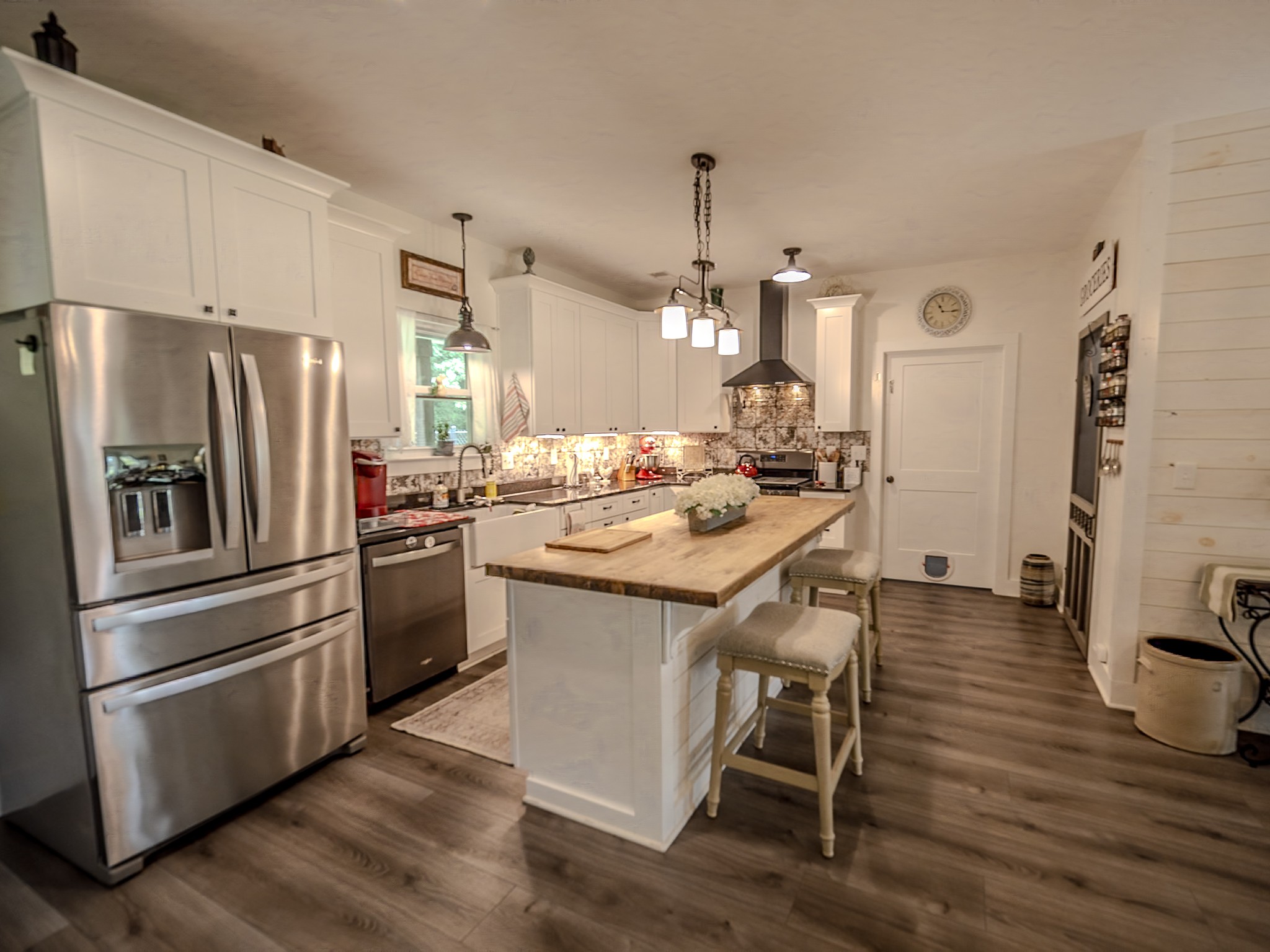1004 Breeden Road Charlotte, TN 37036 - Photo 8 of 23 Gallery Image 8