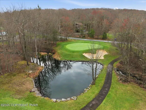 $2,999,000 | 109 South Lake Drive, Headland, PA 36345