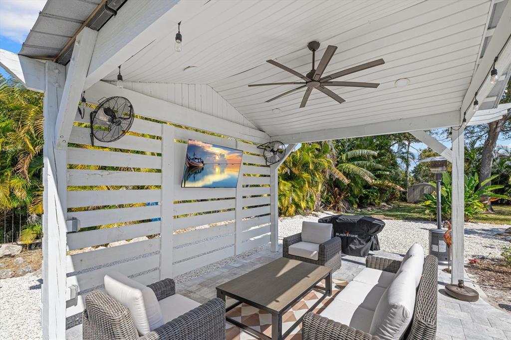 2519 Sesame Street Sarasota, FL 34231 - Photo 46 of 63