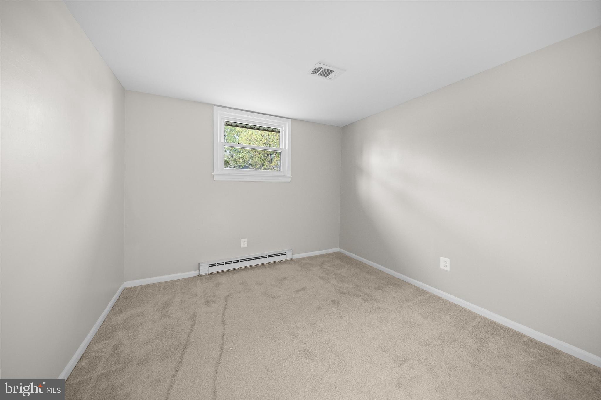 1208 East Iberia Road Sterling, VA 20164 - Photo 19 of 48