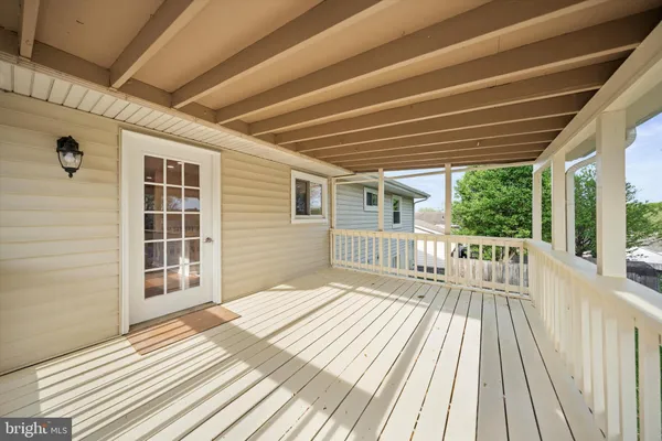 $699,900 | 1208 East Iberia Road, Sterling, VA 20164