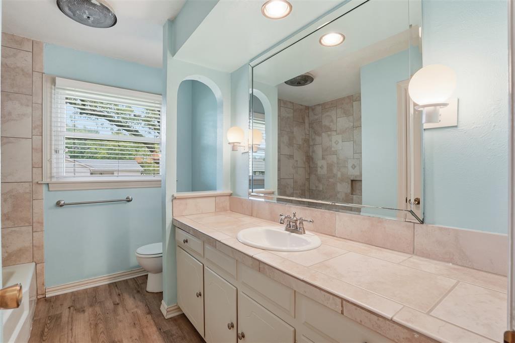 4328 Winding Way Benbrook, TX 76126 - Photo 20 of 30 Gallery Image 20