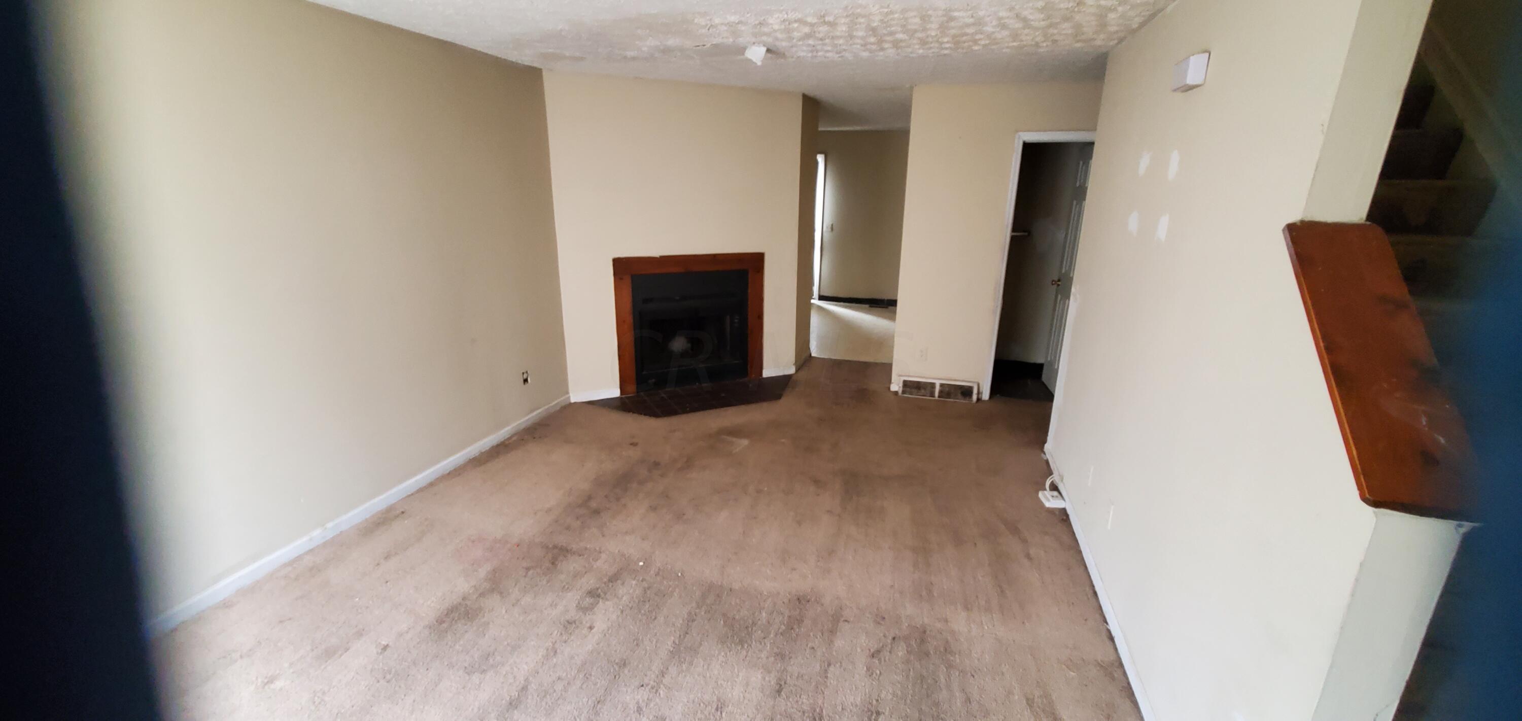 6749 Tussing Road Reynoldsburg, OH 43068 - Photo 5 of 11 20221102_141236