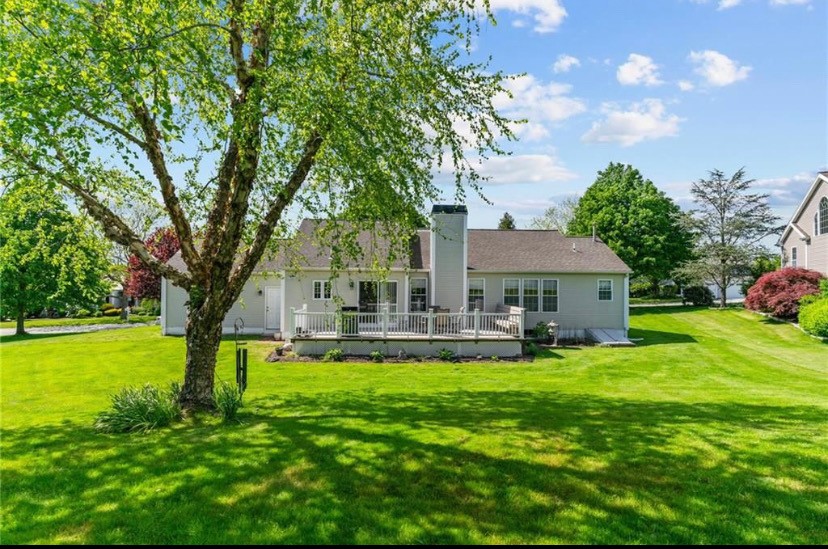 65 Carriage Trail Middletown, RI 02842 - Photo 34 of 38