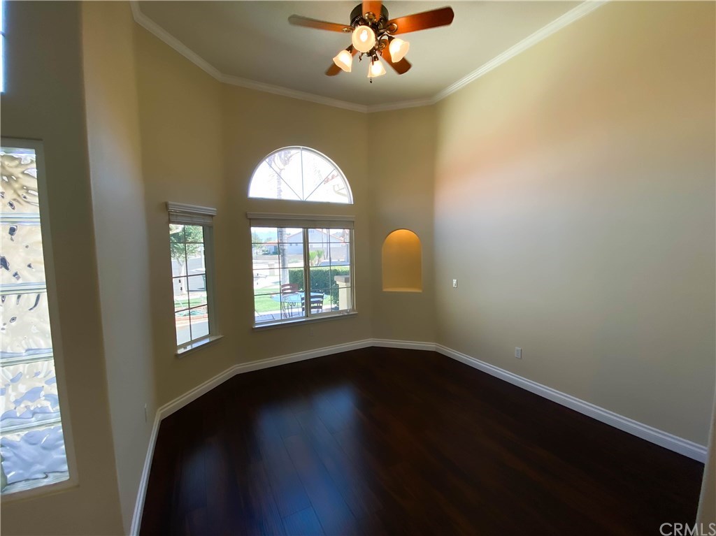 2157 Pecan Tree Street Hemet, CA 92545 - Photo 2 of 29