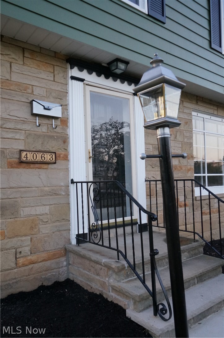 4063 Linnell Road Cleveland, OH 44121 - Photo 34 of 35