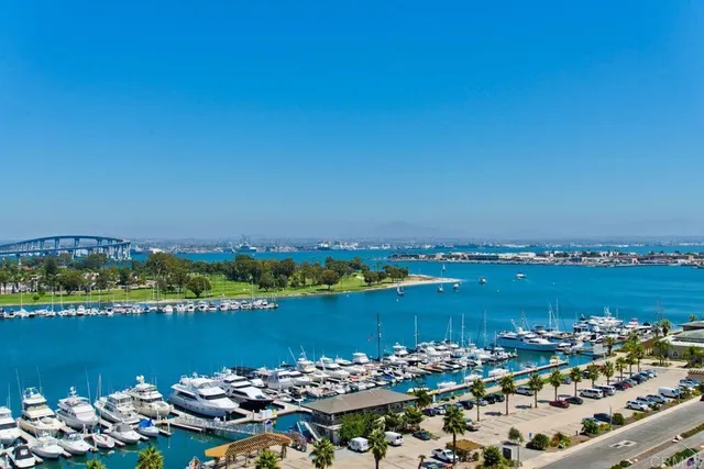 $1,875,000 | 1760 Avenida Del Mundo, Unit 805, Coronado, CA 92118