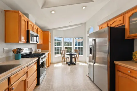 $429,000 | 165 Blossom Hill Road, Unit 12, San Jose, CA 95123