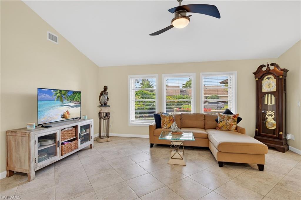 2236 Queens Boulevard Naples, FL 34112 - Photo 19 of 34