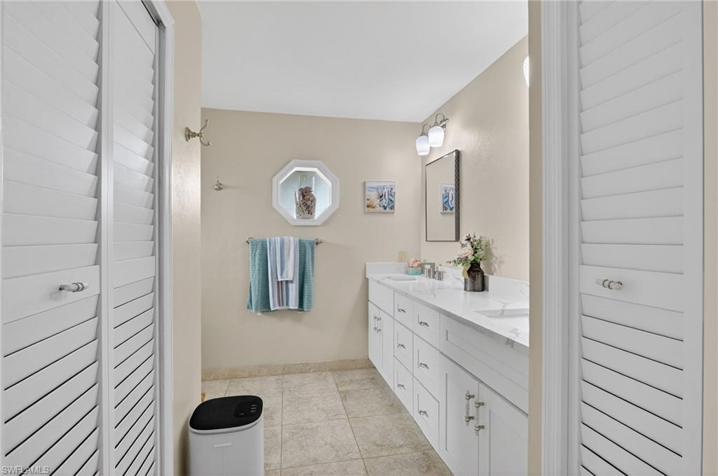 2236 Queens Boulevard Naples, FL 34112 - Photo 24 of 34