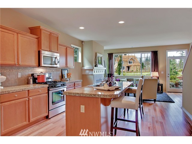 3804 218th Place Southeast Bothell, WA 98021 - Photo 4 of 12