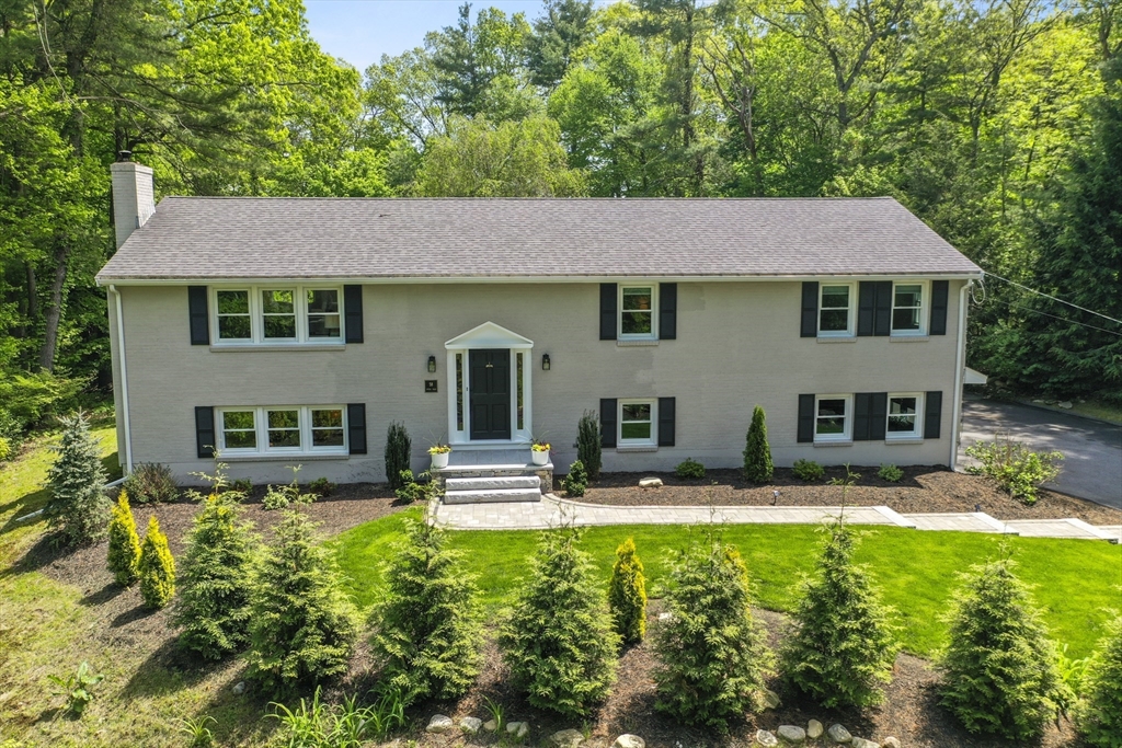 58 Upton Road Westborough, MA 01581 - Photo 1 of 42 Gallery Image 1