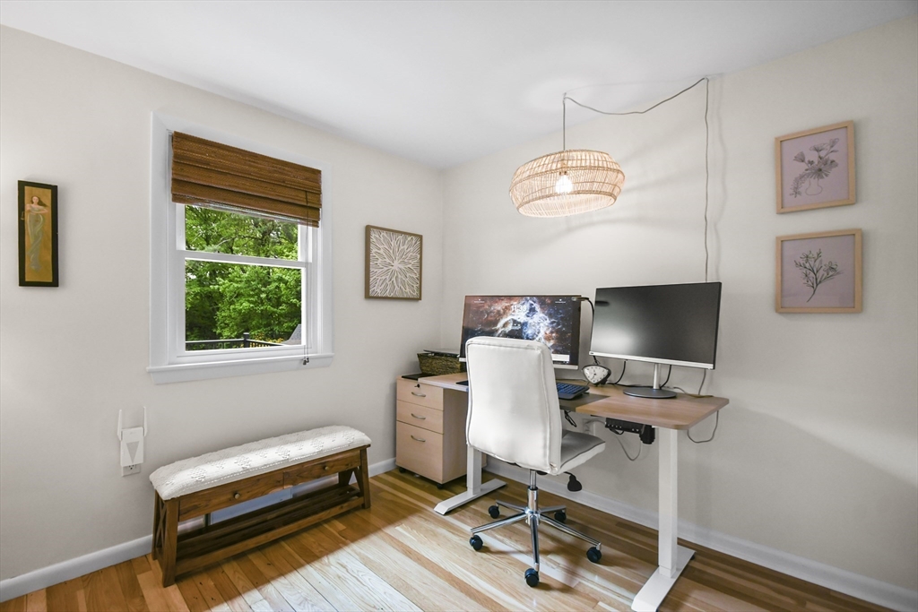 58 Upton Road Westborough, MA 01581 - Photo 12 of 42 Gallery Image 12