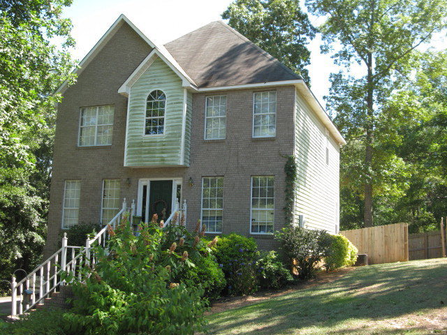 201 Hunters Ridge Drive Byron, GA 31008 - Photo 1 of 1 Primary Photo