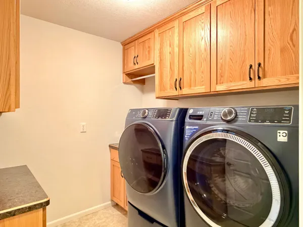$350,000 | 826 North Mc Kay Avenue Northeast, Alexandria, MN 56308