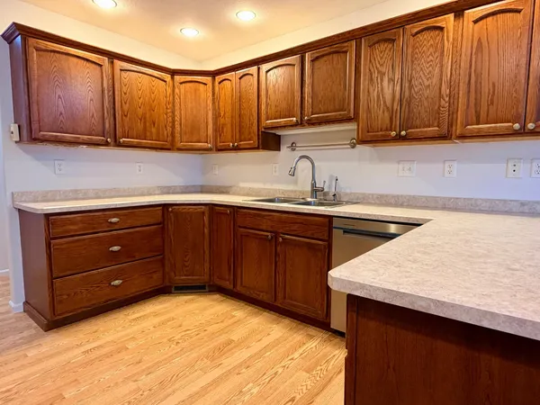 $350,000 | 826 North Mc Kay Avenue Northeast, Alexandria, MN 56308