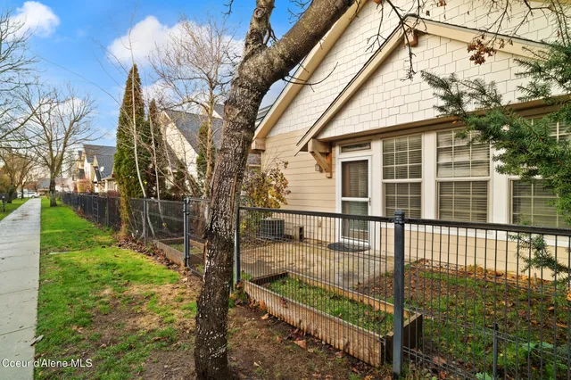 $380,000 | 1124 West Willow Lake Loop, Coeur D'Alene, ID 83815