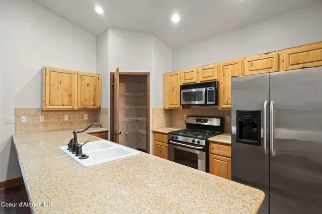 $380,000 | 1124 West Willow Lake Loop, Coeur D'Alene, ID 83815