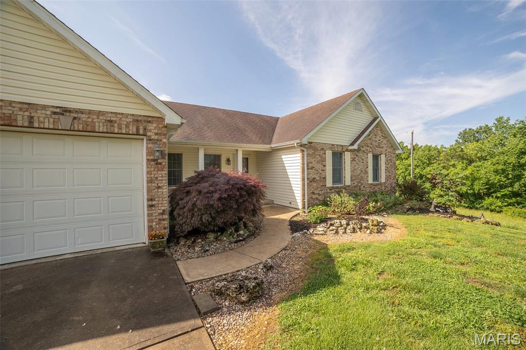 1010 Tickridge Road Silex, MO 63377 - Photo 15 of 20
