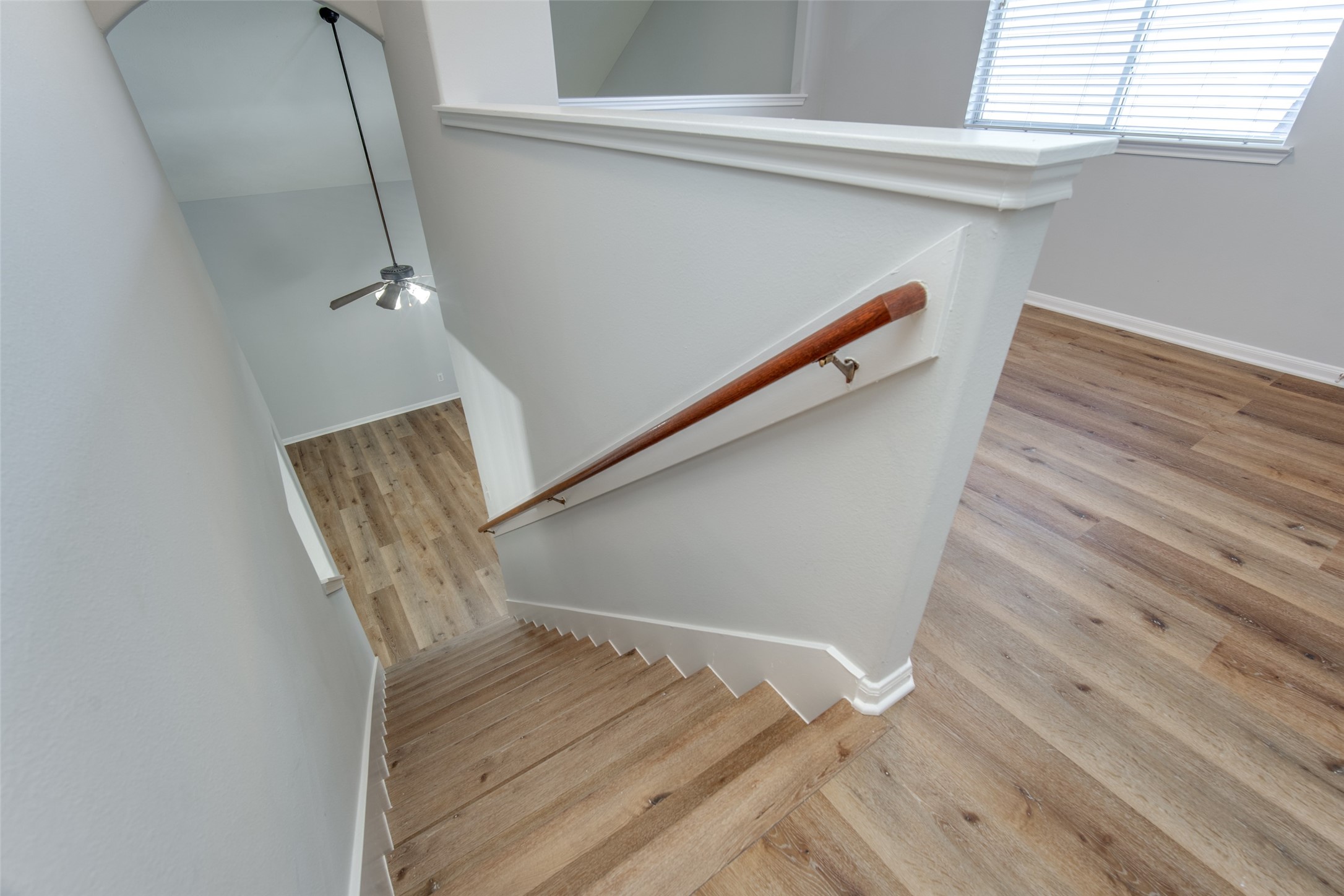 14510 Windmill Meadows Court Houston, TX 77082 - Photo 29 of 39 a view of entryway with wooden floor