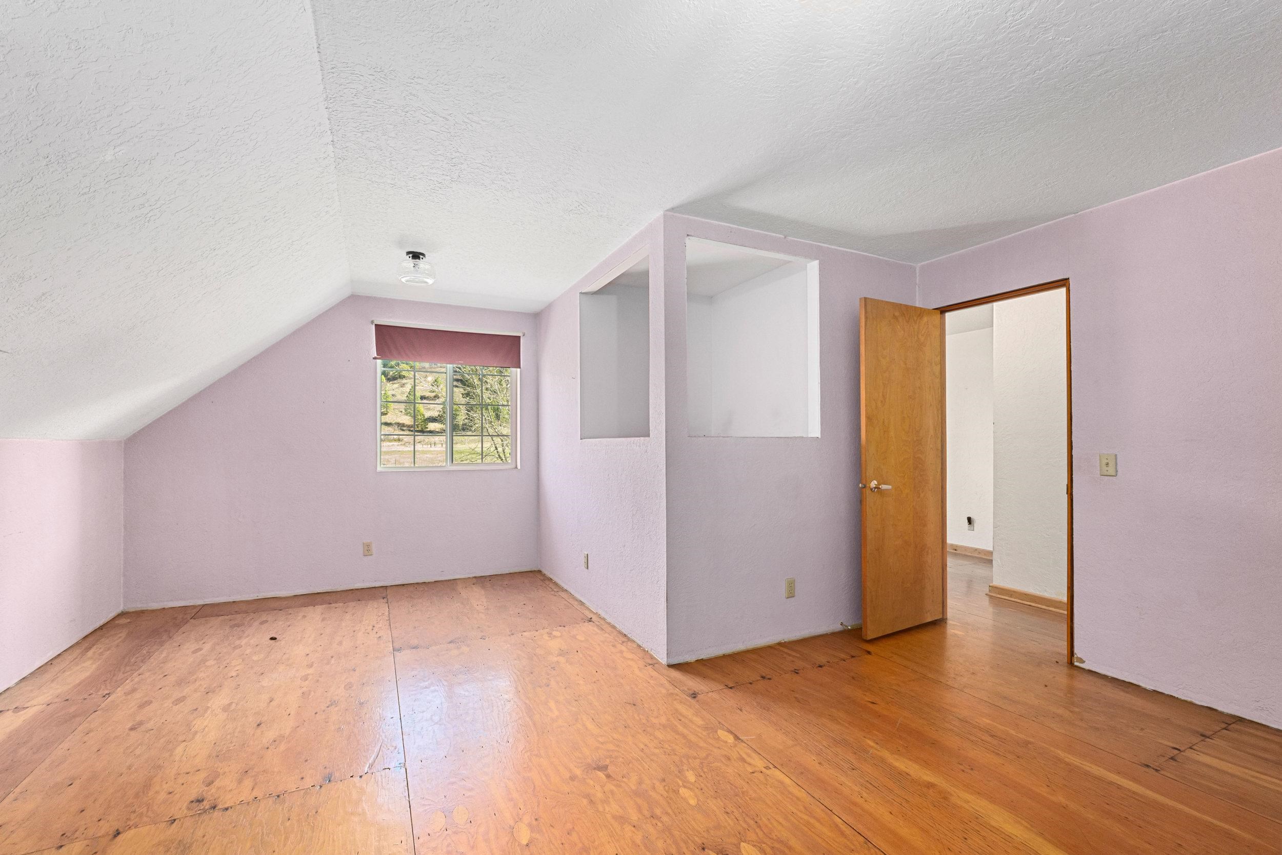 3019 Pierre Lake Road Kettle Falls, WA 99141 - Photo 16 of 31 Gallery Image 16