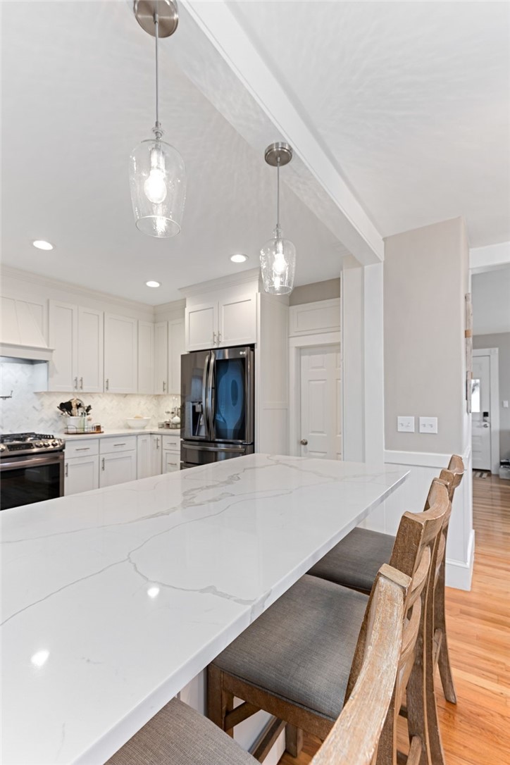 29 Burnett Road Warwick, RI 02889 - Photo 18 of 49