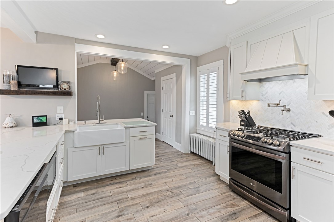 29 Burnett Road Warwick, RI 02889 - Photo 19 of 49