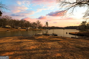 184 Bradley Road Jackson, GA 30233 - Photo 5 of 90