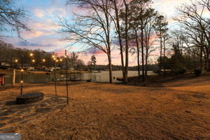 184 Bradley Road Jackson, GA 30233 - Photo 6 of 90