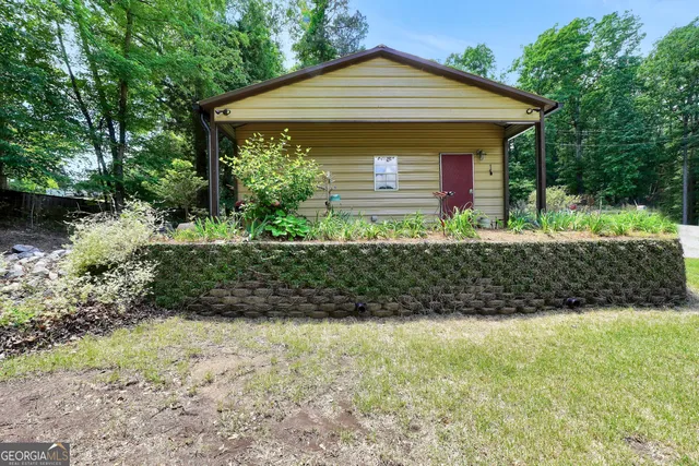 $725,000 | 184 Bradley Road, Jackson, GA 30233