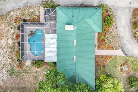 $999,999 | 5248 Coral Wood Drive, Naples, FL 34119