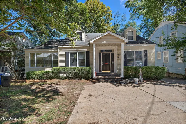 $1,400 | 4022 North State Street, Jackson, MS 39206