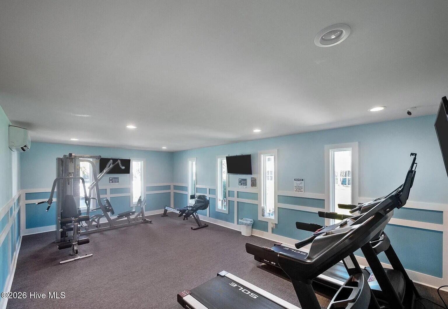 9201 Coast Guard Road, Unit F302 Emerald Isle, NC 28594 - Photo 20 of 27 Workout Room