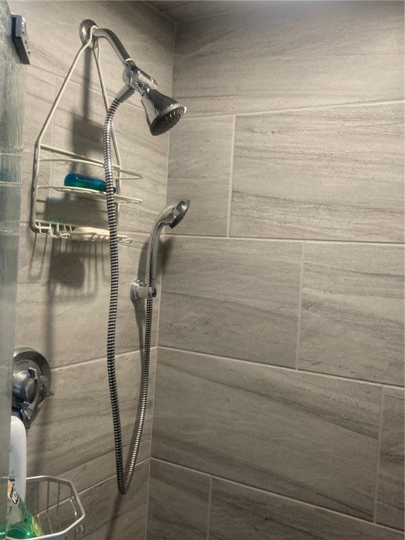 25 Oakridge Road Scituate, RI 02857 - Photo 13 of 16 new shower stall separate from tub with shower