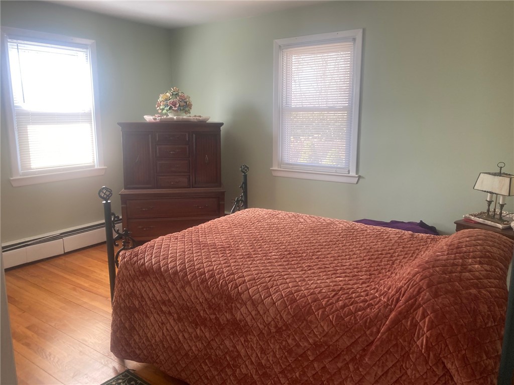 25 Oakridge Road Scituate, RI 02857 - Photo 9 of 16 one of two generous bedrooms with hardwood floors