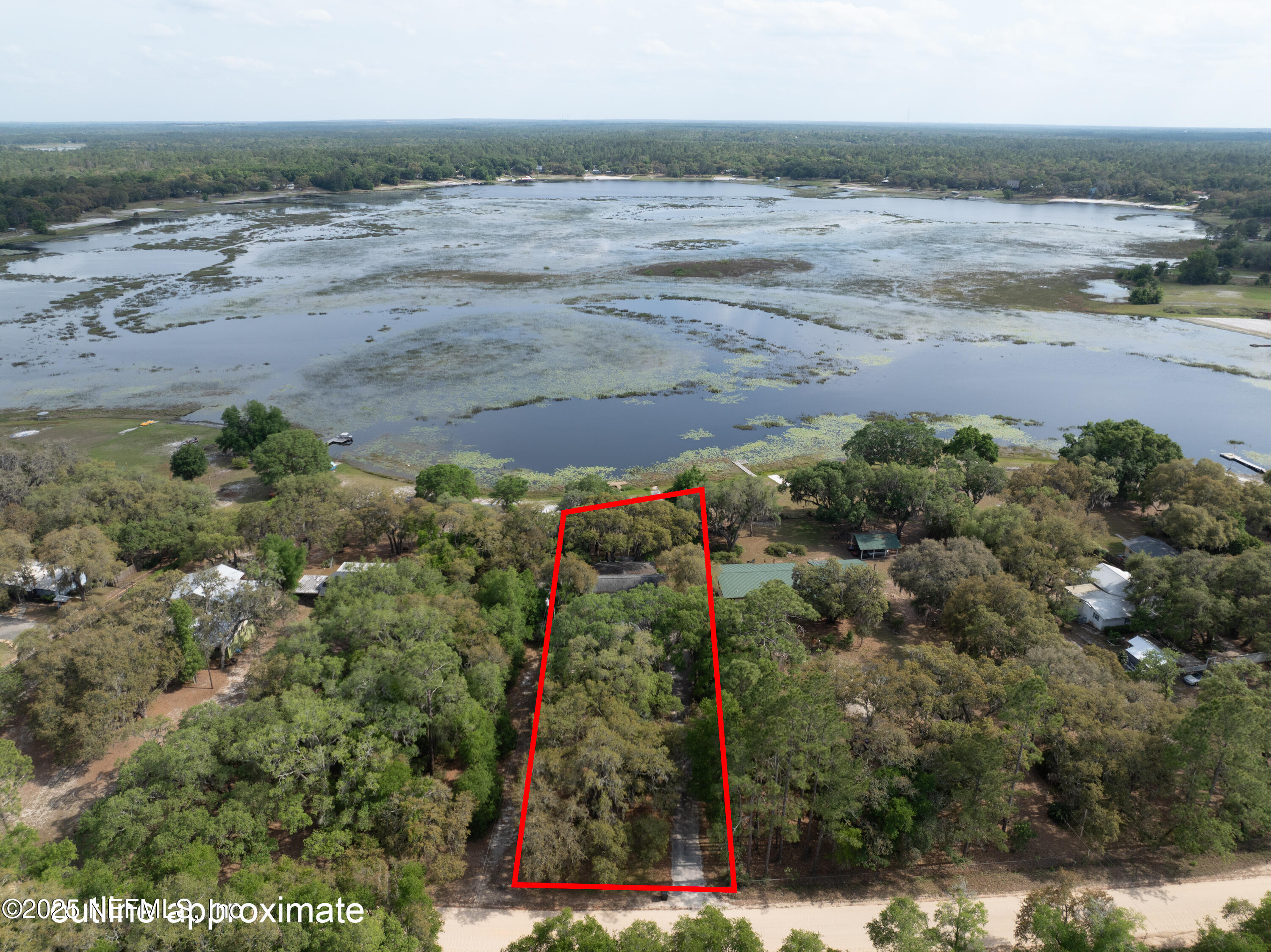 5915 White Sands Road Keystone Heights, FL 32656 - Photo 44 of 47 a view of beach and ocean