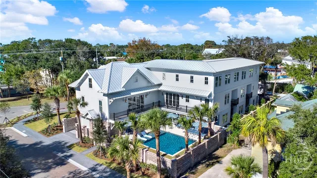 $5,785,000 | 104 17th Street, Tybee Island, GA 31328