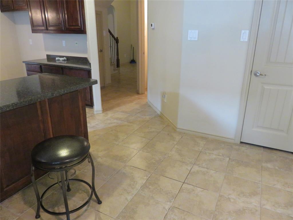 1122 Walter Stephenson Road Midlothian, TX 76065 - Photo 10 of 26 Dining