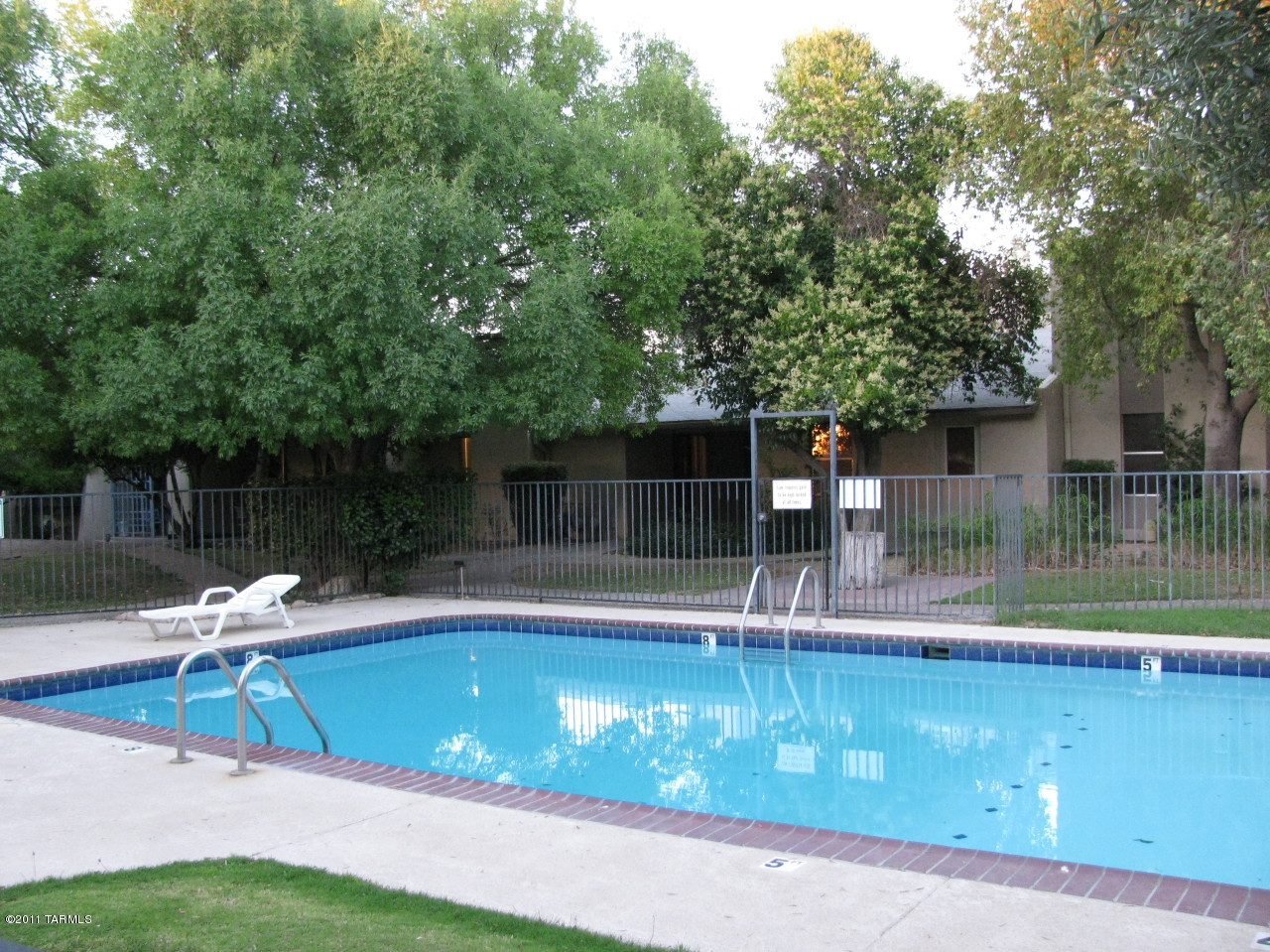3750 North Country Club Road, Unit 23 Tucson, AZ 85716 - Photo 3 of 24
