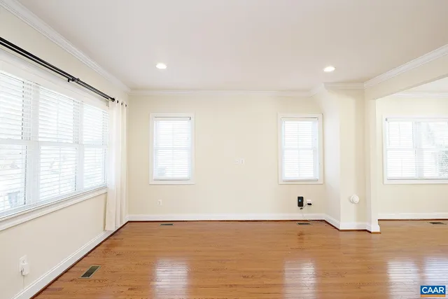 $2,475 | 202 Lankford Avenue, Charlottesville, VA 22902