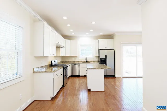 $2,475 | 202 Lankford Avenue, Charlottesville, VA 22902