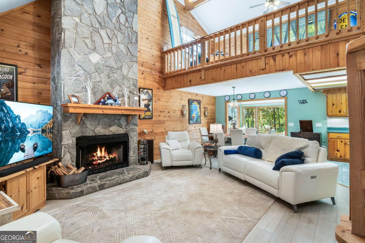 230 Pinners Point, Unit 61 Hayesville, NC 28904 - Photo 6 of 37