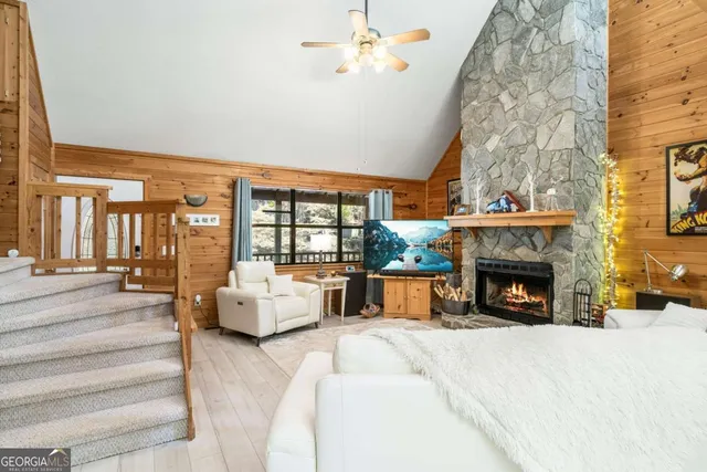 $499,500 | 230 Pinners Point, Unit 61, Hayesville, NC 28904