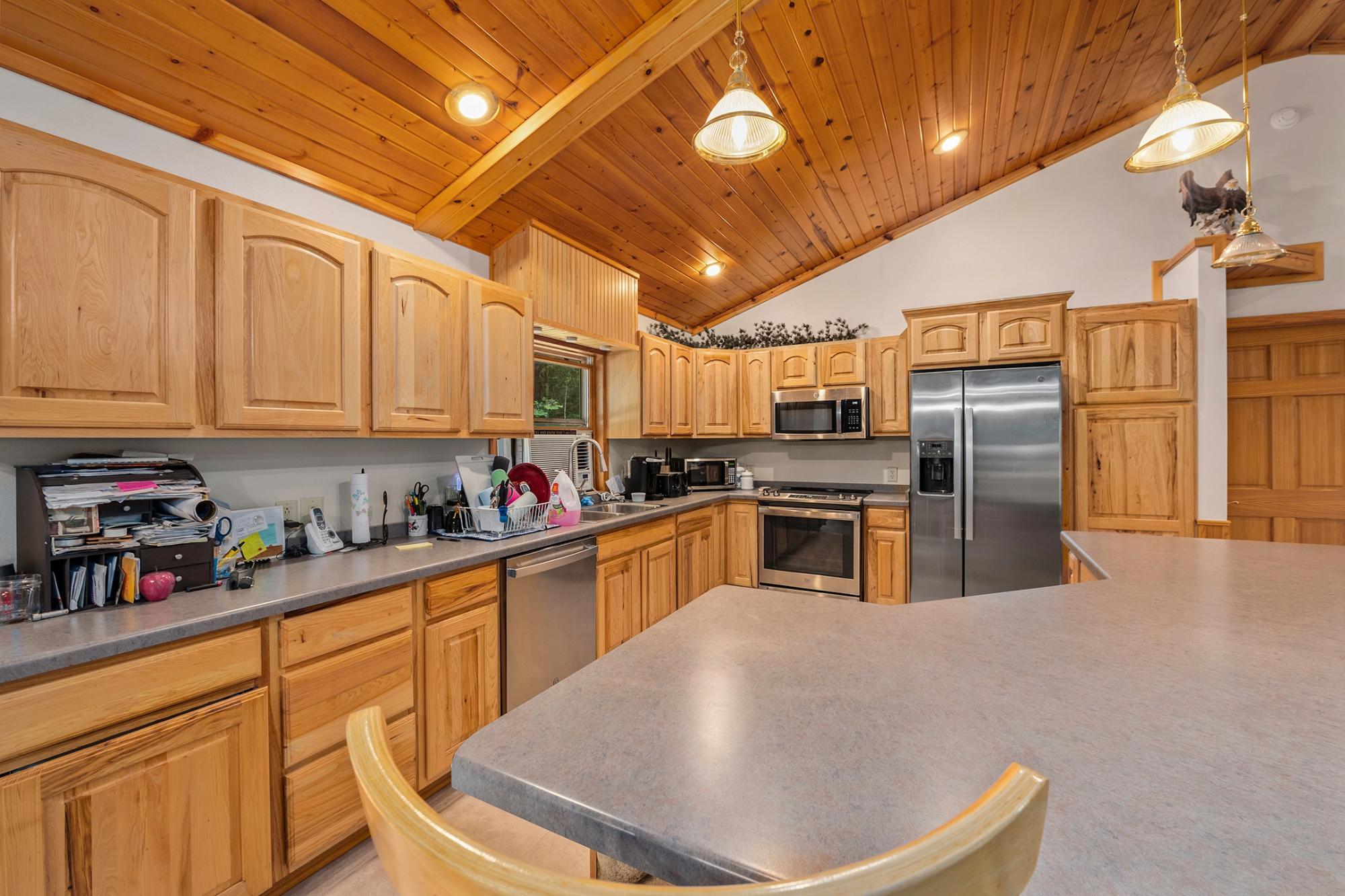 11196 Blue Lake Road Minocqua, WI 54548 - Photo 4 of 23 Gallery Image 4