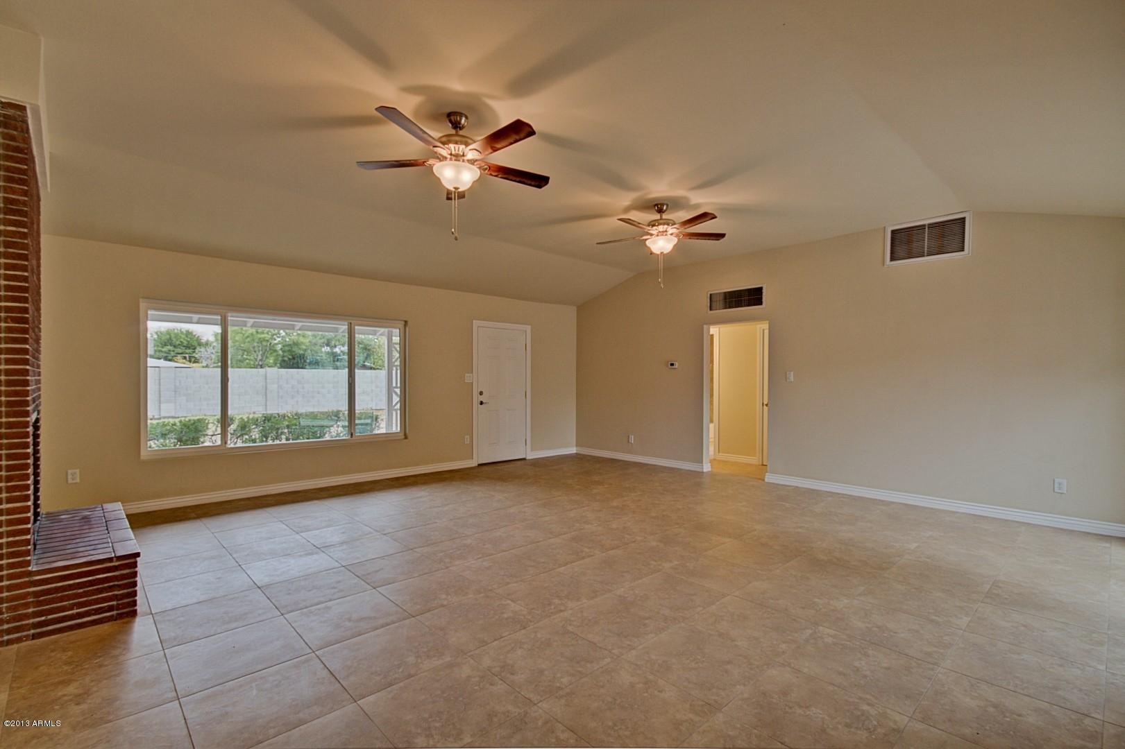 1209 West Bethany Home Road Phoenix, AZ 85013 - Photo 8 of 48 Bethany Home (8)