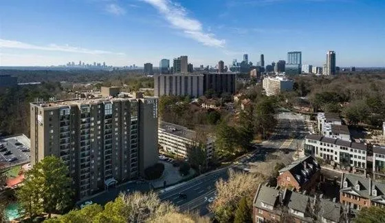$1,794 | 3833 Peachtree Road Northeast, Unit 1011, Atlanta, GA 30319